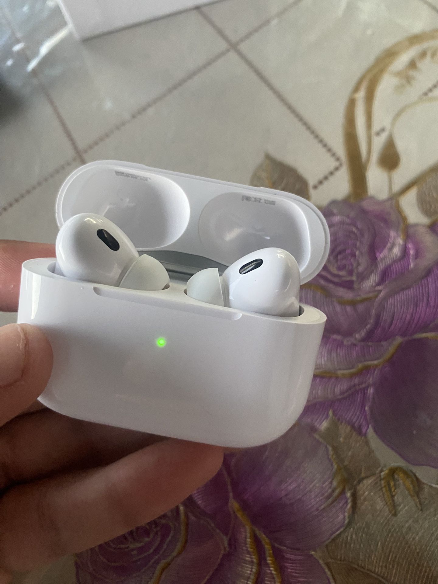 Airpods Pro 2 With Noice Cancellation