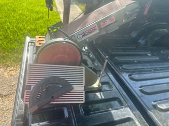 Belt sander