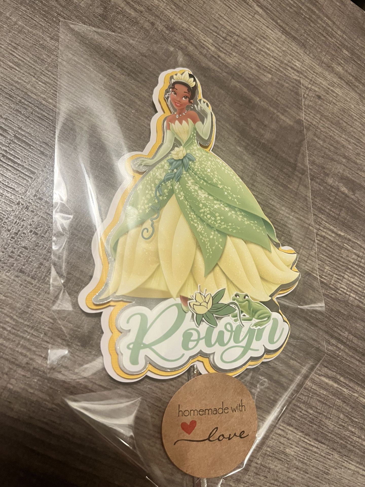 Princess Tiana Cake Topper