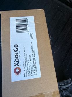Xbot Go T4 tripod stand