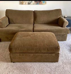 Nice brown loveseat with ottoman