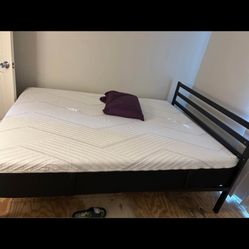 Member's Mark Hotel Premier Queen Memory Foam Mattress. Medium