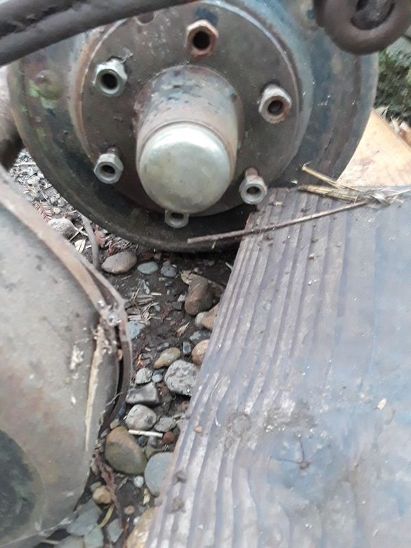 6 lug trailer axles with aluminum wheels for Sale in Tacoma, WA - OfferUp