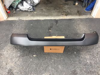 04 - 06 F150 Front Upper Bumper Cover