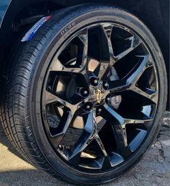 22” Chevy Silverado GMC Sierra Replica Wheels & Tires Tahoe Yukon Escalade Suburban Rines Y