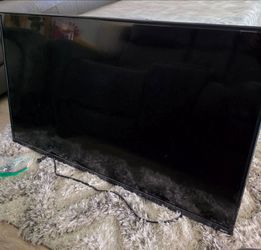 Like New 42" Roku T.v