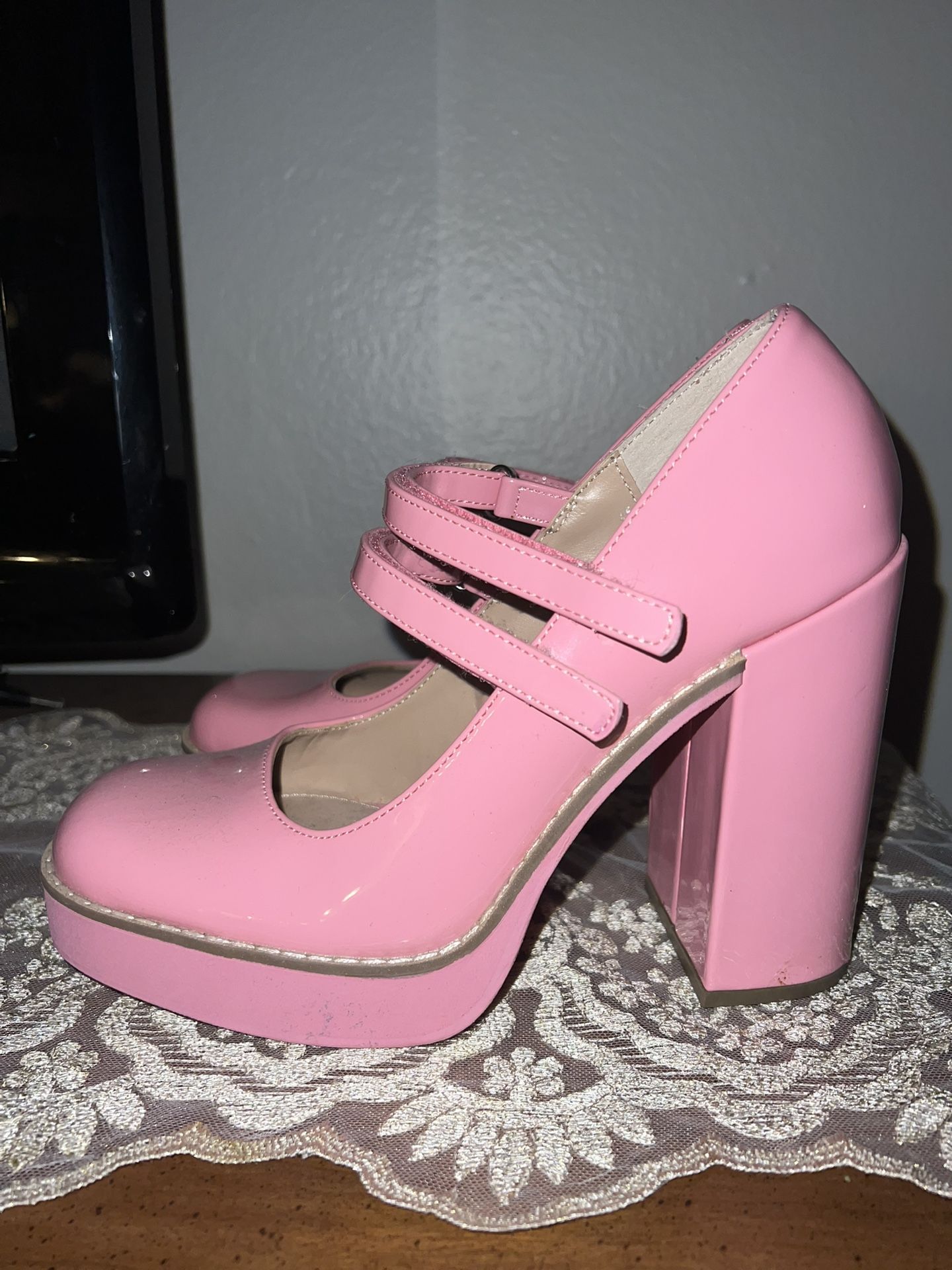 Steve Madden Mary Jane Heels