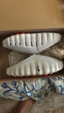 Nike Mind Slides Size 13