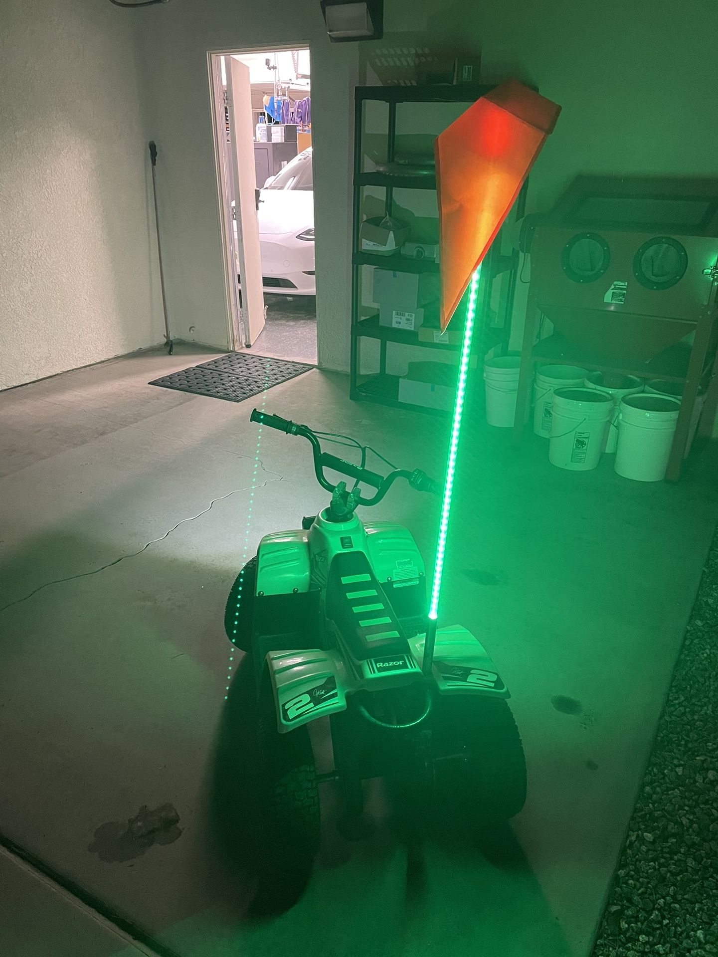 Razor 24V Dirt Quad SX McGrath Powered Ride for Sale in Riverside, CA