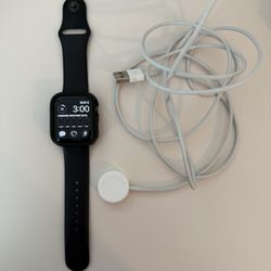 Apple Watch Series 6 (44mm)