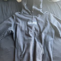 Supreme FW17 Box Logo Hoodie