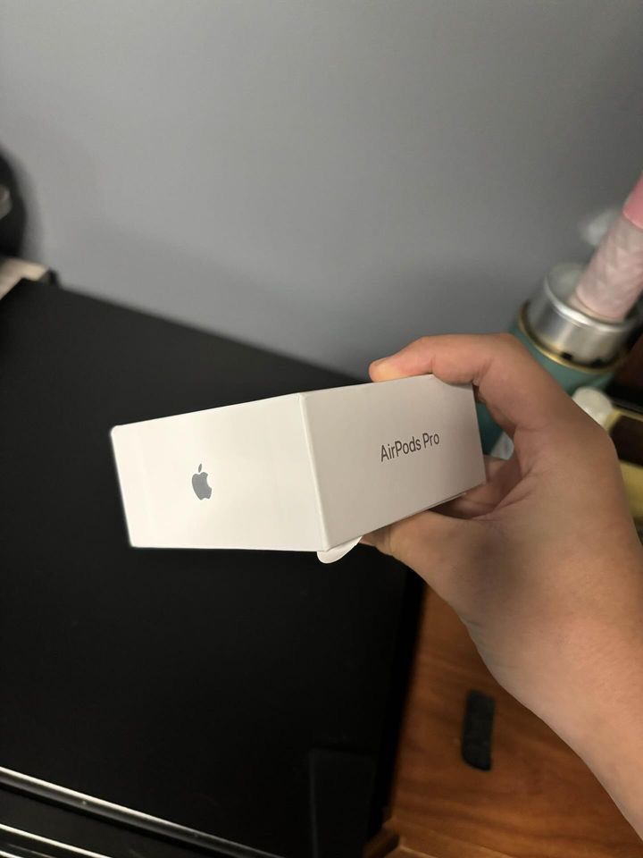 New AirPods Pro Gen 2