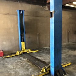 Auto Lift Heavy Duty 9000 LB