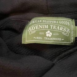 Used Denim tear size small 