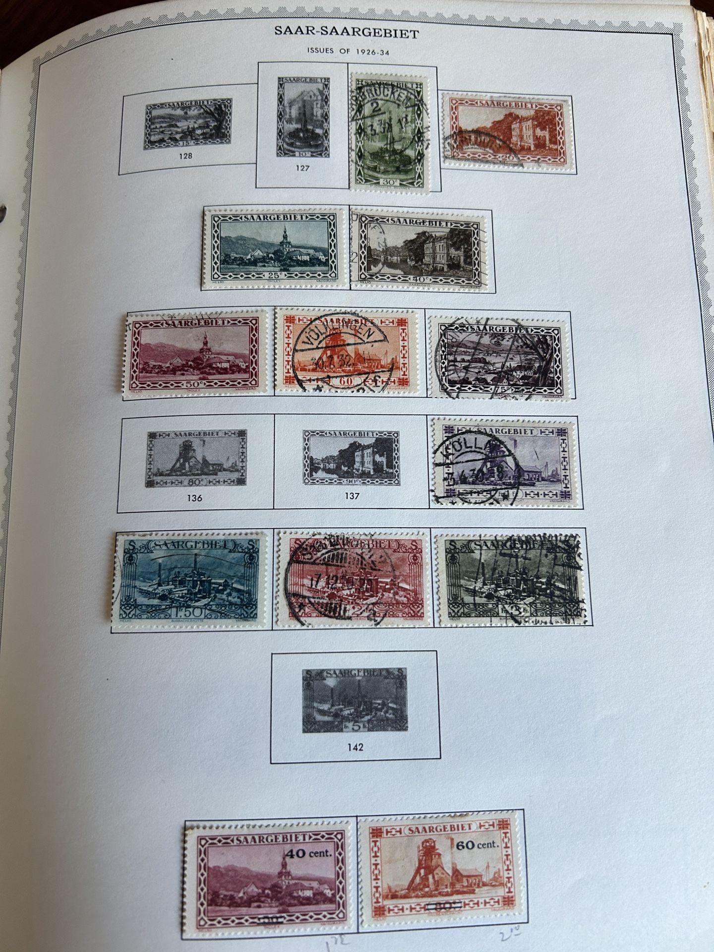 Saar Saargebiet postage stamp collection of 13 stamps sheet 1926 to 1934