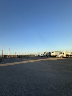 RV/Semi Truck/Trailer Storage Space