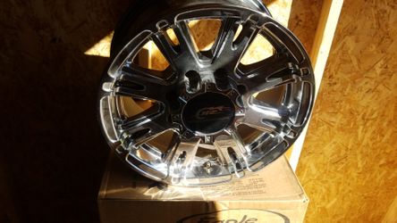 8 lug Chevrolet wheels