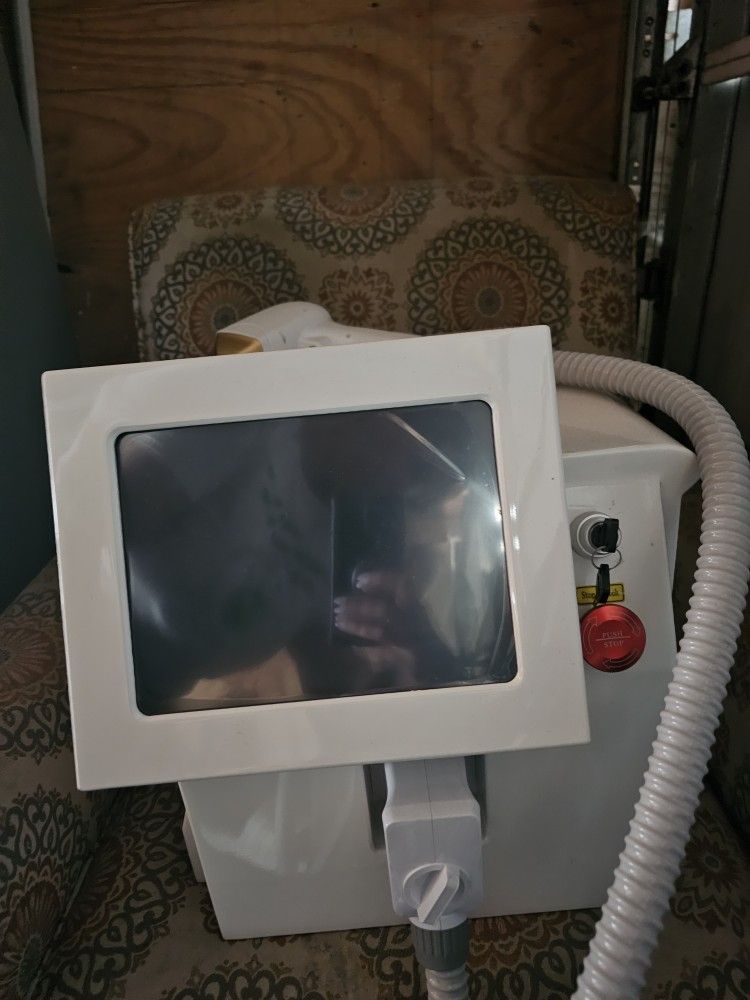 LASER HAIR REMOVAL TABLE TOP