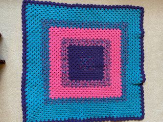 Hand crocheted lap or baby blanket. Thick. 36×36. Machine washable acrylic yarn. Smoke free, pet free, Covid free home. Public pick up only.