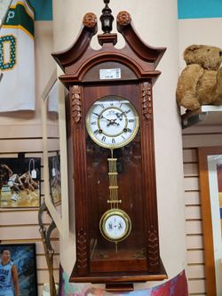 Wooden Pendulum Wall Clock
