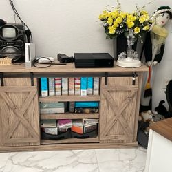 Farmhouse Tv Stand / Unit