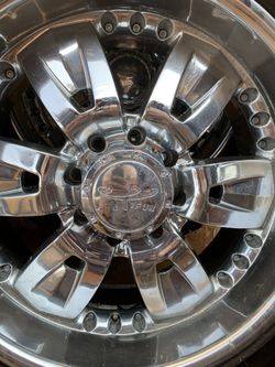 Chevy 8 Lug Chrome Tyfun 22in rims / Hankook Dynapro LT325/50 R22 tires