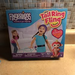 Fingerlings Tail Ring Fling Game. New In Box