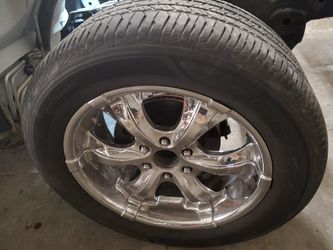 20 Inch Chrome Wheels With Good Tires