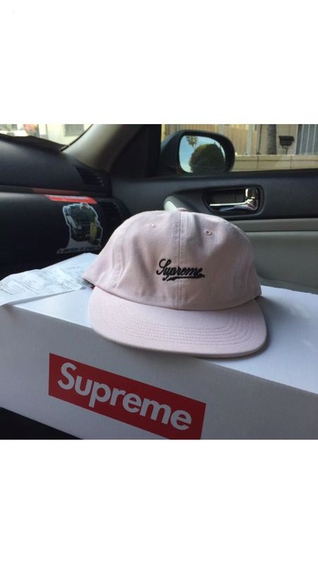 Supreme 6 panel hat