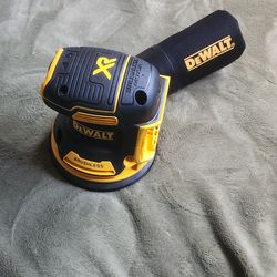 DeWalt XR Brushless Random Orbital Sander