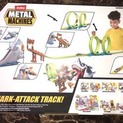 Shark Attack Race Track