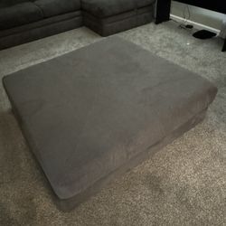 Ottoman, Large 