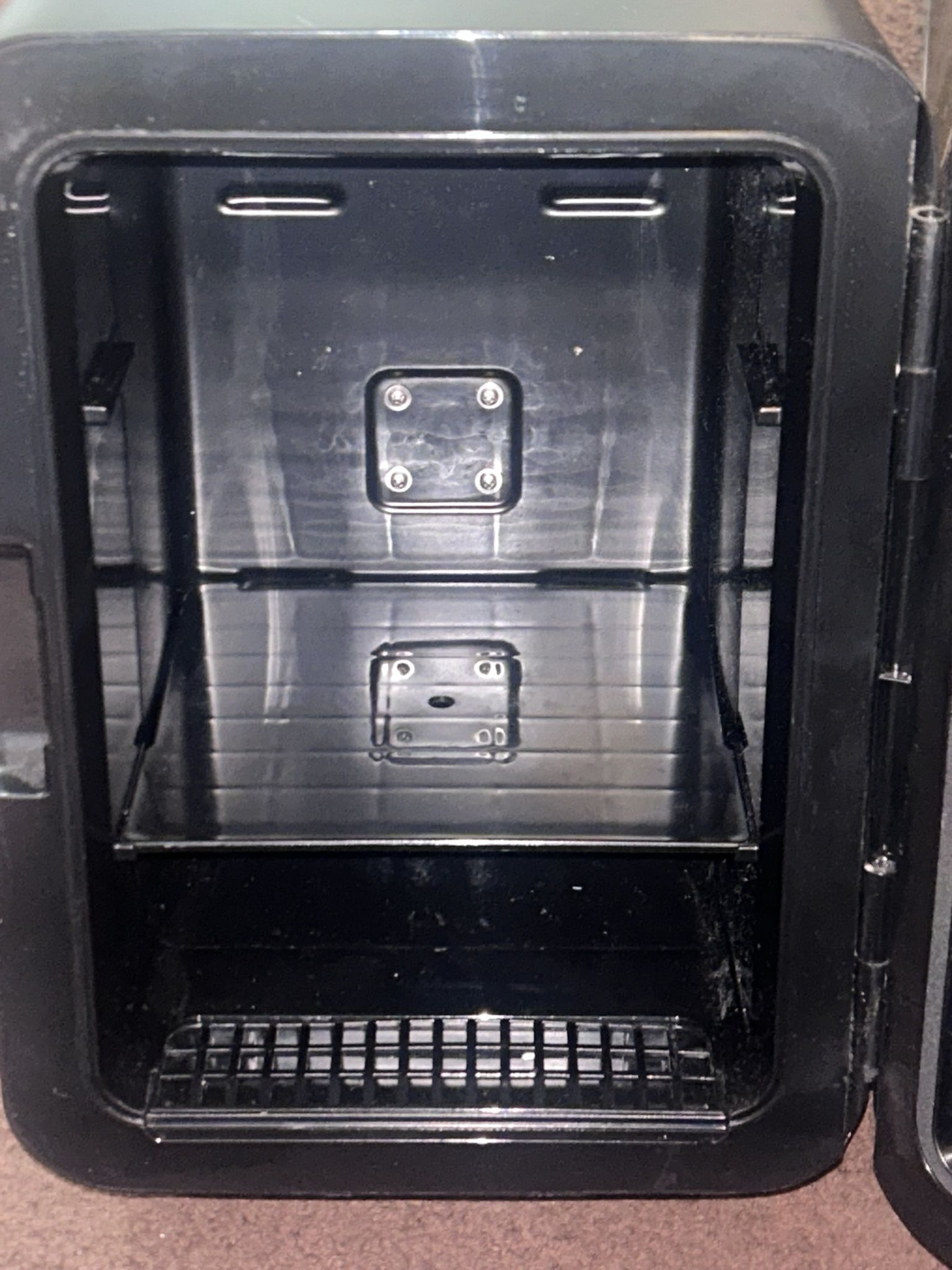 Frigidaire mini fridge