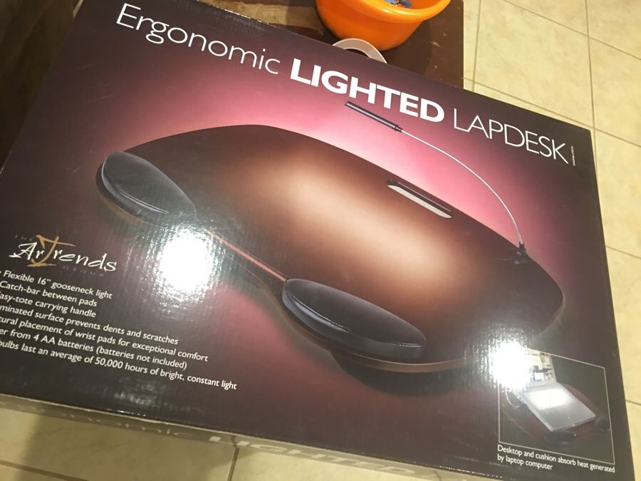 Barnes & Noble artrends Ergonomic Lighted laptop writing lap desk