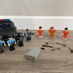 Roblox Figures Bundle w/ Helicopter, Car & Accessories