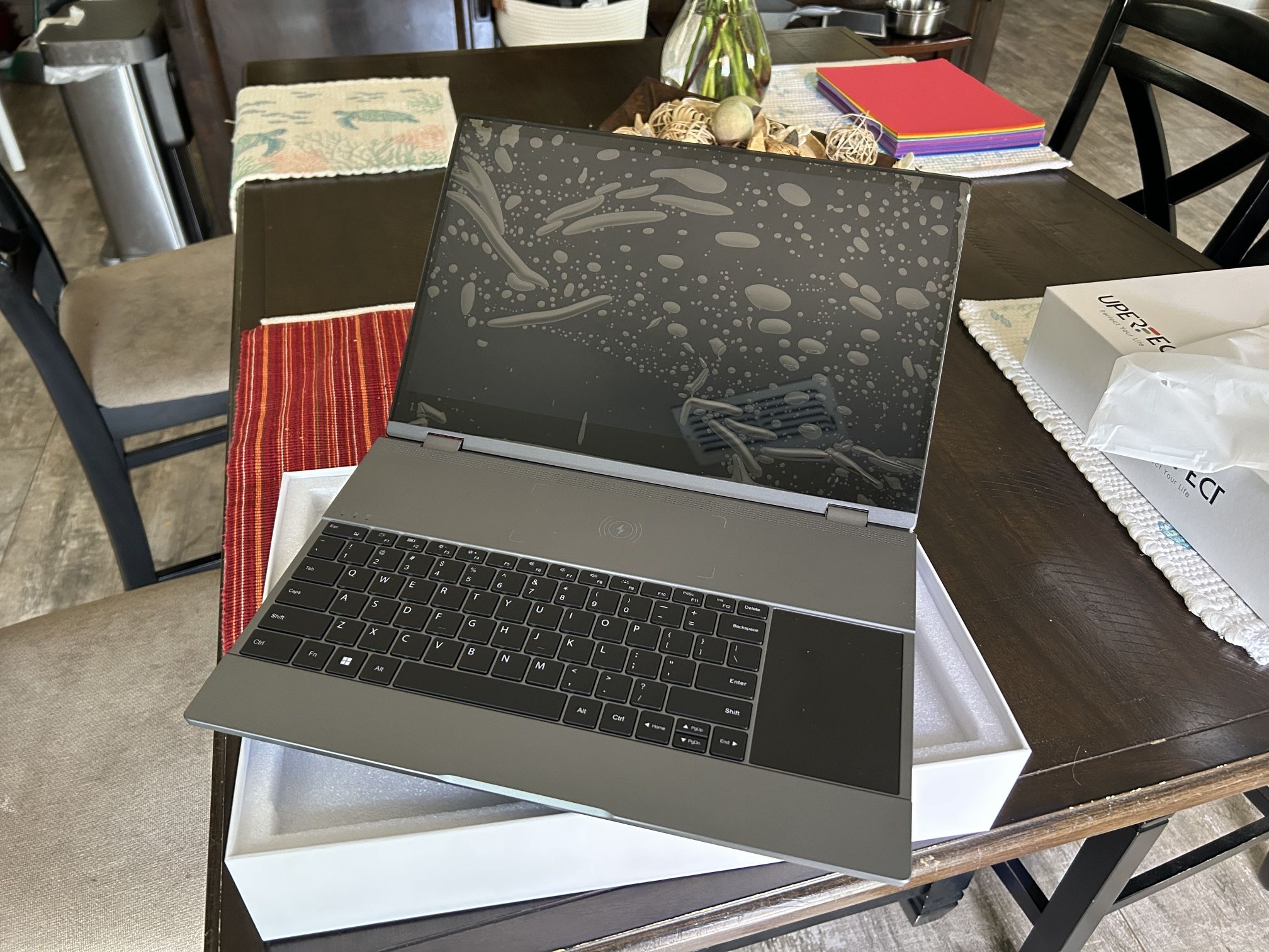 Uperfect UDock X 15.6 Pro External Display Laptop, Dock