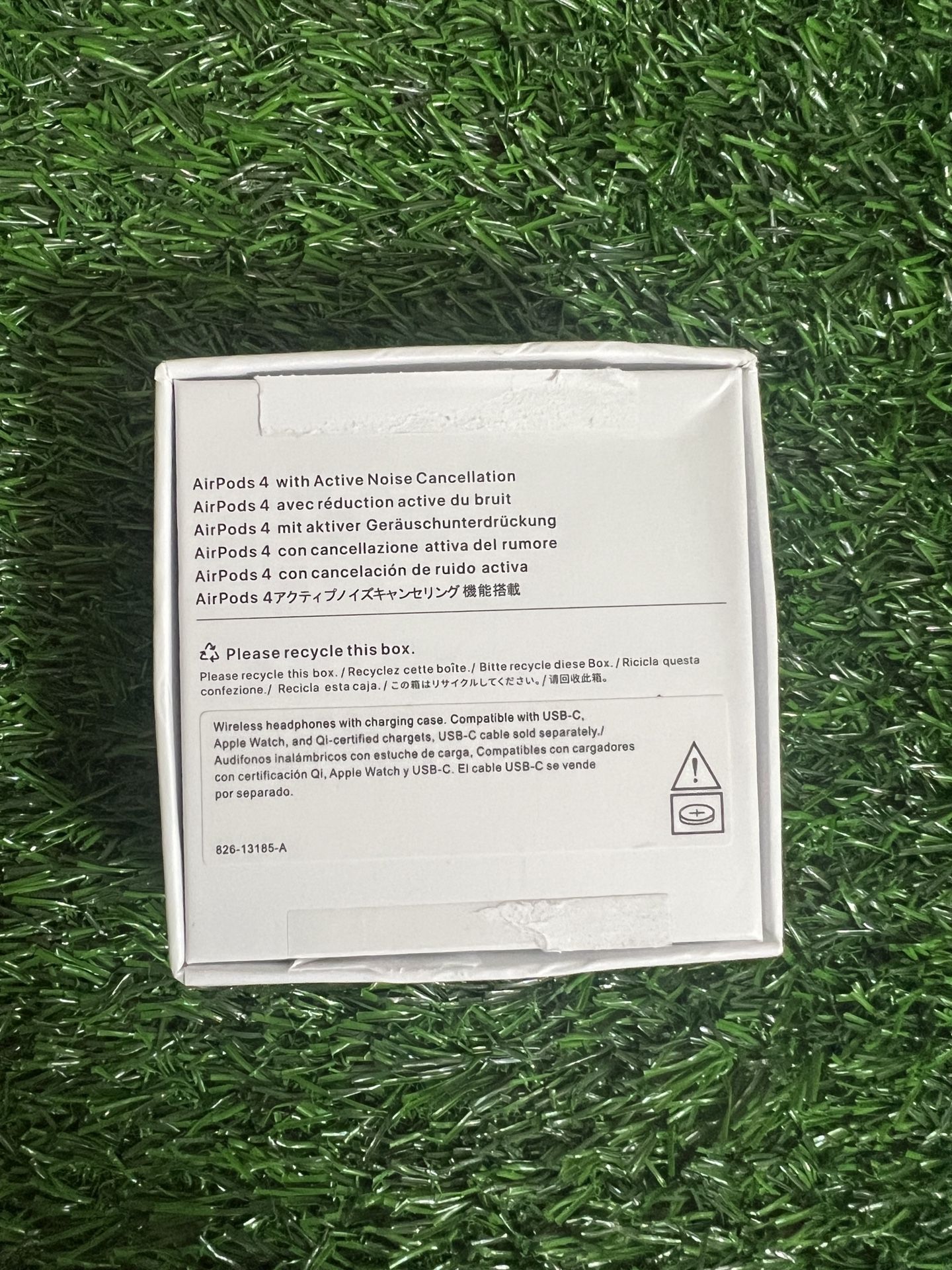 Apple Airpods 4th Generation Active Noise Cancellation