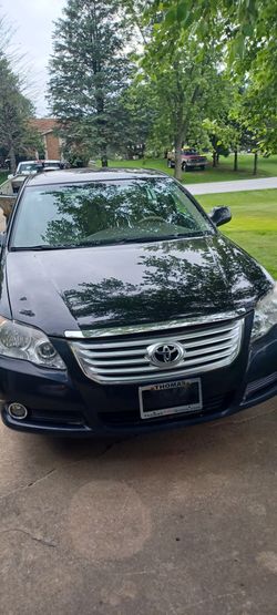 2010 Toyota Avalon