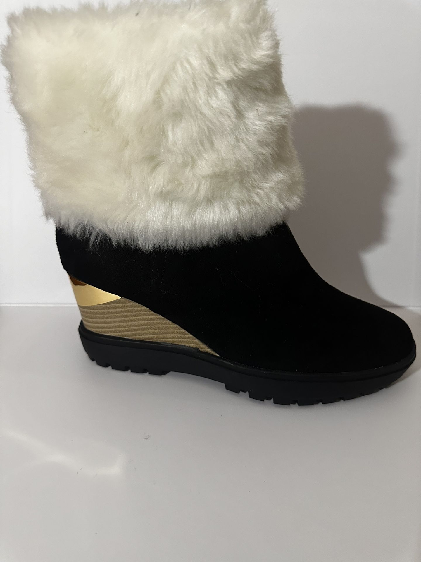 Wedge Black Boot