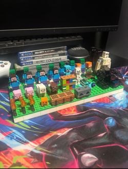 Lego Minecraft Minifigure lot