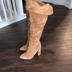 Marc Fisher Women’s Boots Size 8 