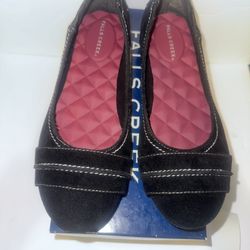 Women’s Shoes