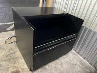 Structural Concepts Oasis Refrigerated Display Case CO33R