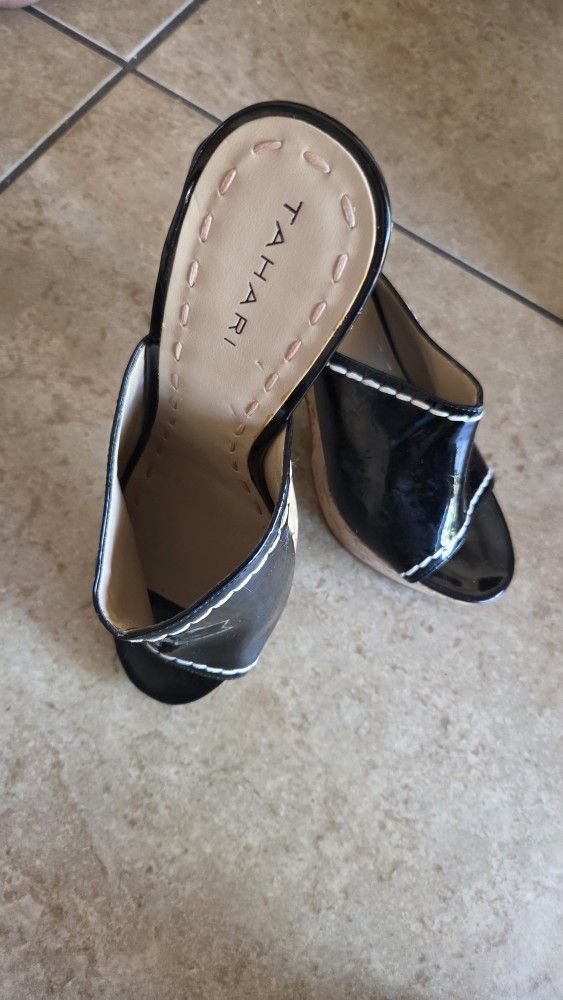 Tahari 7.0 Medium