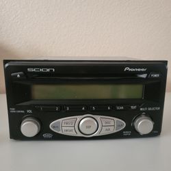 07 SCION CD Player and FM/AM Radio Receiver  PIONEER 08(contact info removed)2
