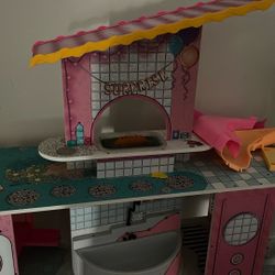 LOL Dollhouse 