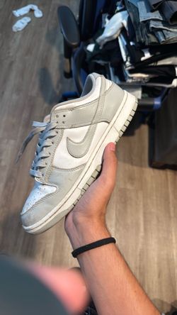 Dunks size 9.5