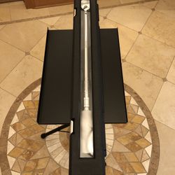 ICON 1/2” Torque Wrench – Used 1 Time!