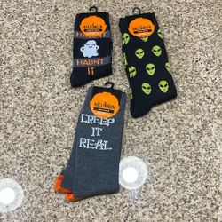 Women’s And Men’s Socks
