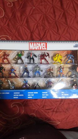 MARVEL JADA NANO METAFIGS.